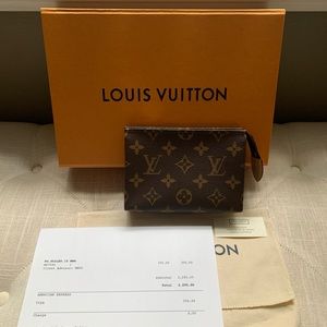 Louis Vuitton Monogram Toiletry Pouch 15